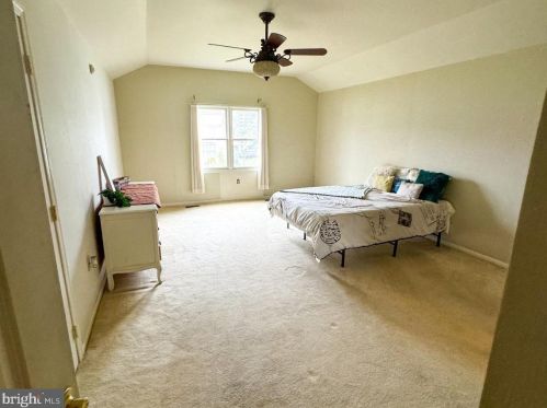 2245 52 St, Philadelphia PA 19131-2312 exterior