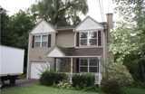 3 Tunxis St, Farmington, CT 06032-2813