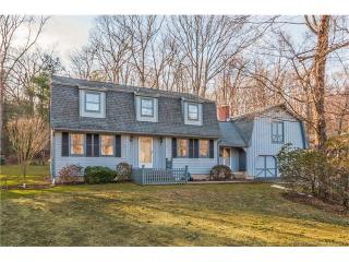 29 Blueberry Ln, Unionville, CT 06013-1801