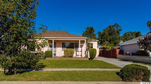 7575 Lemoran Ave, Pico Rivera, CA 90660-4123