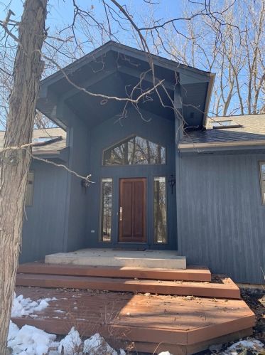 64 Hunter Ln, Bristol, IL 60512-9768