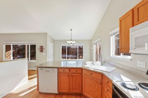 4721 Danube Cir, Aurora CO  80015-4958 exterior