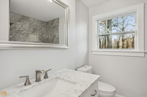 2527 Hatfield Cir, Atlanta GA  30316-3950 exterior