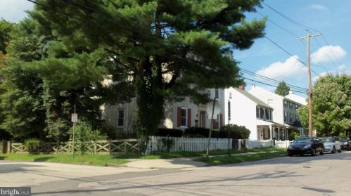 49 Highland Ave, Philadelphia PA  19118-3307 exterior