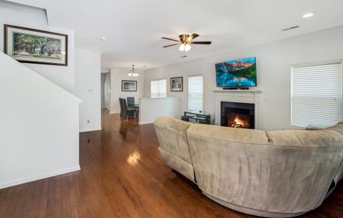 1237 Updyke Dr, Johns Island, SC 29455-7671