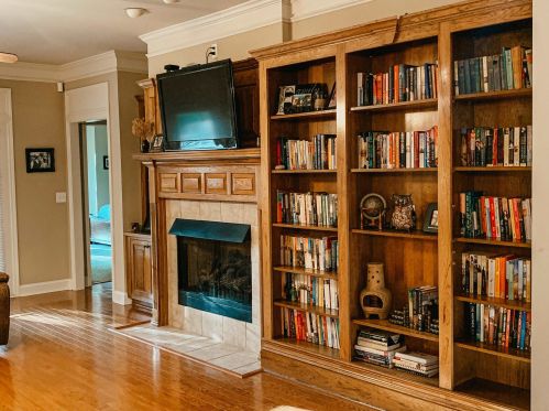 101 Orchard Ln, Lithonia, GA 31028-8521
