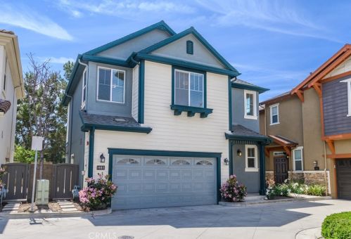 338 Flyers Ln, Tustin, CA 92782-6511