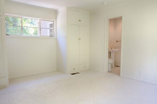 1628 La Loma Dr, Santa Ana CA 92705-3078 exterior