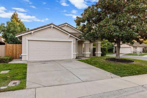 8413 Newby Way, Elk Grove, CA 95624-4103