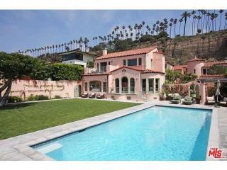 643 Palisades Beach Rd, Santa Monica CA  90402-2605 exterior