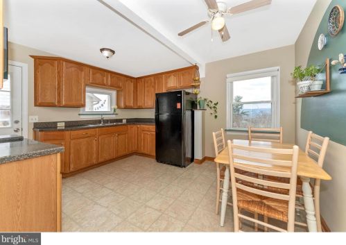 6819 Vale Summit Ln, Middletown MD  21769-6637 exterior