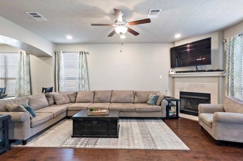 3083 Positano Loop, Bryan TX 77808-5436 exterior