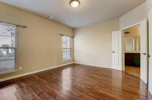 4272 Comanche Dr, Carrollton TX 75010-3300 exterior