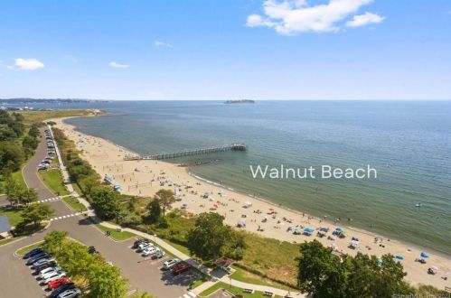 57 Shea Ave, Milford, CT 06460-6153