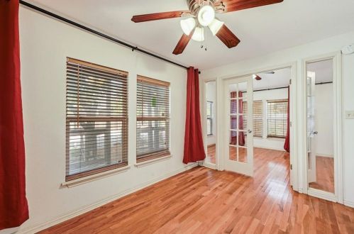 1309 Alamo St, Austin TX  78702-2224 exterior