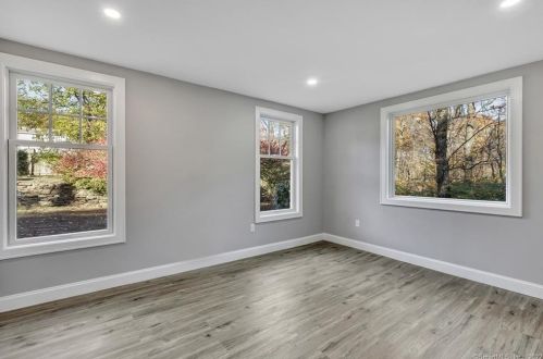 749 Booth Hill Rd, Huntington CT  06484-3461 exterior