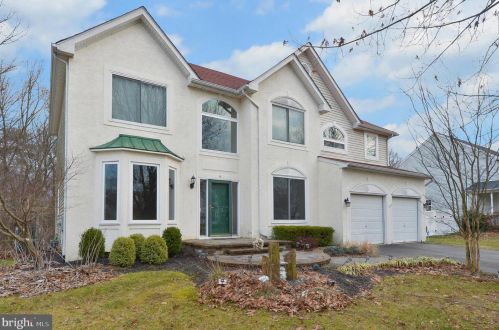 9 Sullivan Ct, Roebling, NJ 08554-1622