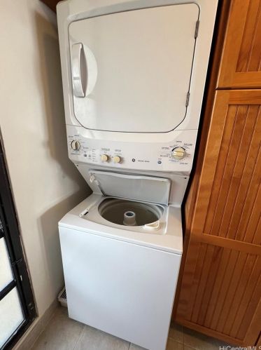 4300 Waialae Ave, Honolulu HI  96816-5735 exterior