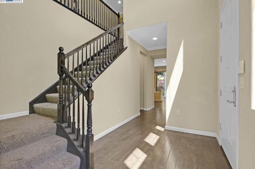 3551 Pinot Noir Ct, Pleasanton, CA 94568-2556