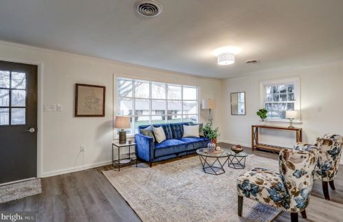 536 Friendship Ave, Lancaster PA  17601-4416 exterior