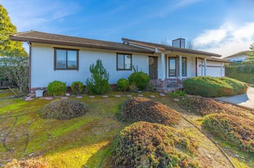 2931 Stagecoach Dr, Valley Springs, CA 95252-9234