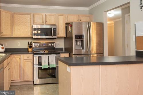 600 Fox Ridge Ln, Lebanon PA 17042-7692 exterior