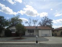 1041 Shellie Ln, Hemet, CA 92543-7285
