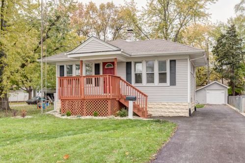 931 Parks Ave, Joliet, IL 60436-2078