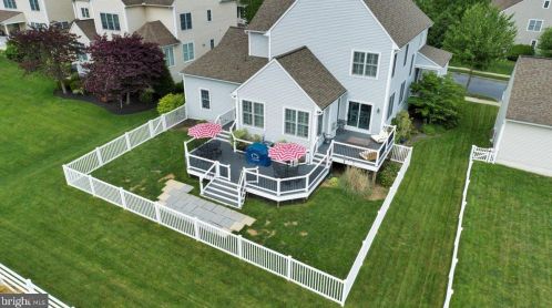 1432 Amberly St, Lancaster, PA 17601-4664