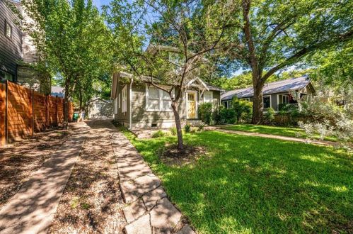 2114 Clifton St, Austin TX  78704-4353 exterior