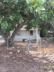 424 Montview Ave, Taft, CA 93268-4320