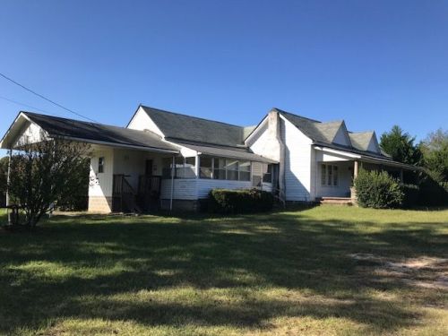 2572 Glenn Rd, Franklin, GA 30217-7038