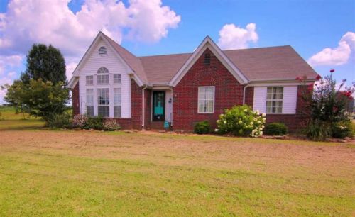 2250 Hall Dr, Somerville, TN 38068-4585
