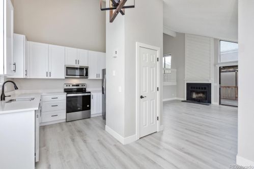 3752 Genoa Cir, Aurora, CO 80013-5573