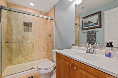 80 Newbern Way, Aurora CO  80018-1728 exterior