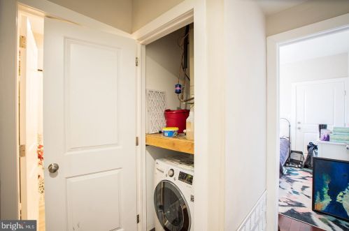 46 44 St, Philadelphia PA 19104-2939 exterior