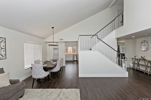 8554 Rosemary Dr, Riverside CA  92508-2965 exterior