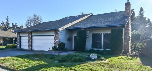 1134 Blackoak Dr, Manteca, CA 95336-3018