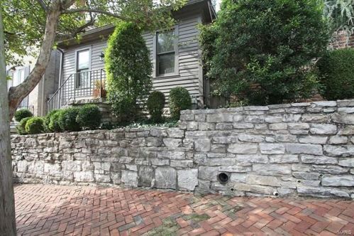 508 William St, Alton, IL 62002-6148