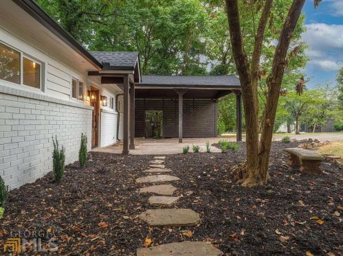 2114 Drew Vly Rd, Atlanta GA  30319-3918 exterior