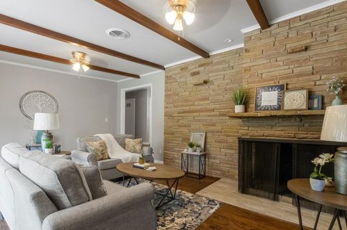 3821 Clayton Rd, Fort Worth TX  76116-9416 exterior