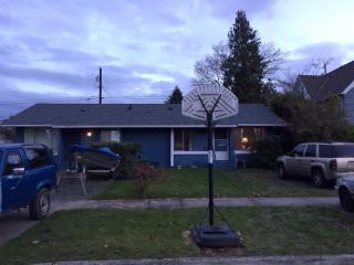 1517 Virginia Ave, Everett, WA 98201-1707