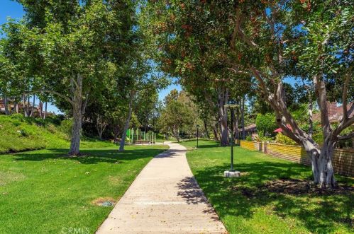 9 Cherry, Irvine CA  92612-2313 exterior