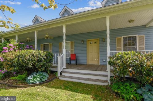 250 K St, Purcellville, VA 20132-3243