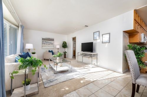 573 Pearlanna Dr, San Dimas, CA 91773-1720