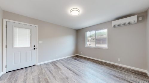 3237 Brokaw St, Honolulu HI  96815-4117 exterior