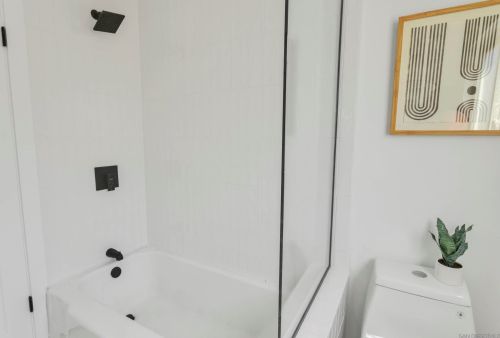 6630 Montclair Dr, Riverside CA  92504-1838 exterior