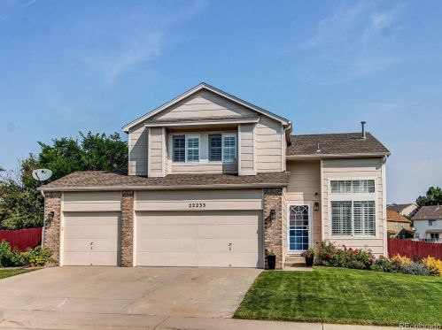 22233 Alamo Ln, Denver, CO 80015-4574