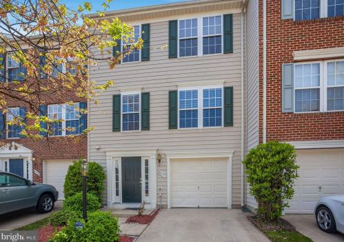 8037 Horseshoe Cottage Cir, Lorton, VA 22079-2369