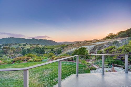 675 Bassi Dr, San Luis Obispo, CA 93405-8040